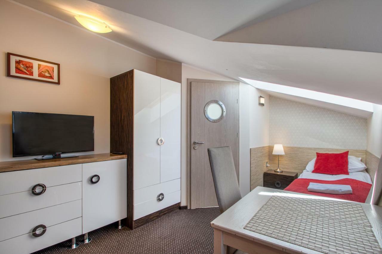 Villa 33 Blisko Plazy Sopot Kültér fotó
